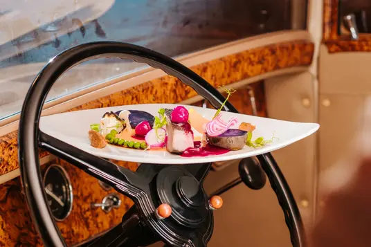 Hotel Haston - Вид